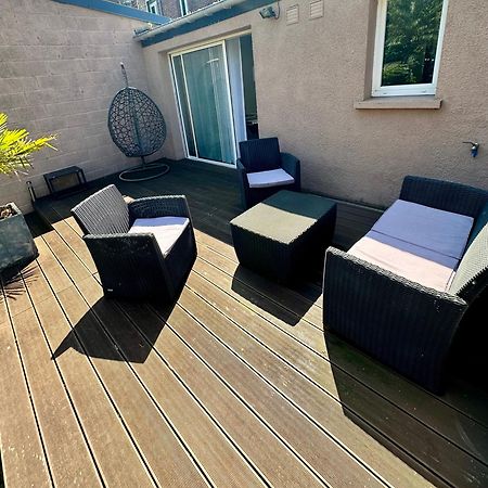 Oasis Citadine Terrasse Intime Jardin Privatif En Plein Centre Ville 70M2 Cambrai Esterno foto